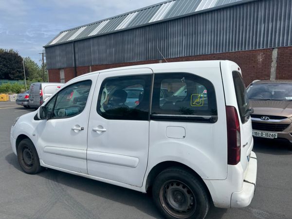 Peugeot Partner Tepee 2013 wheel chair 360068358