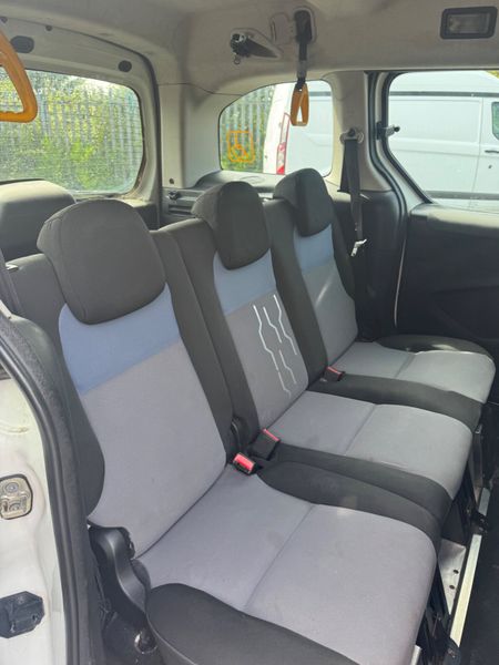Peugeot Partner Tepee 2013 wheel chair 360068442