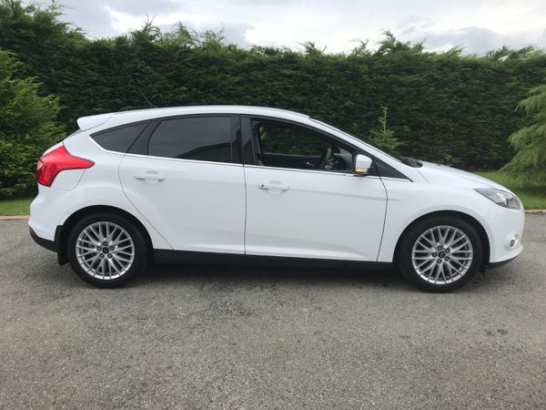 132 Ford Focus 1.0L Petrol Zetec Ecoboost Only 67m 360063187