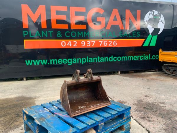 24" RHINOX MINI DIGGER BUCKET....35mm PINS...221 360100548