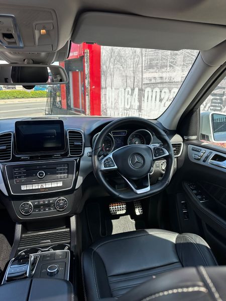 Mercedes-Benz GLE 500E 4MATIC AMG LINE PREMIUM 360116126