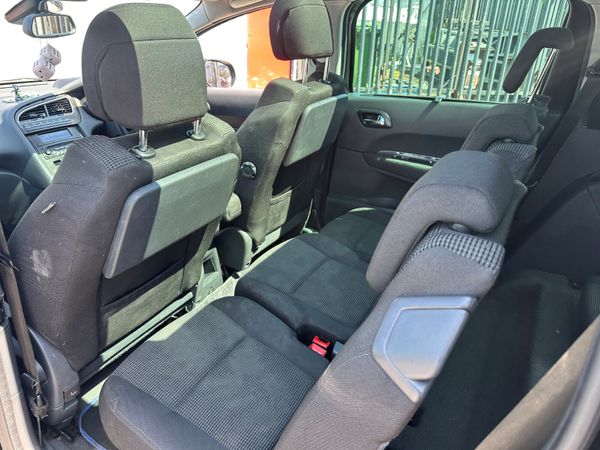 Peugeot 5008 1.6HDI NCT 7 SEATER AUTO 360119081