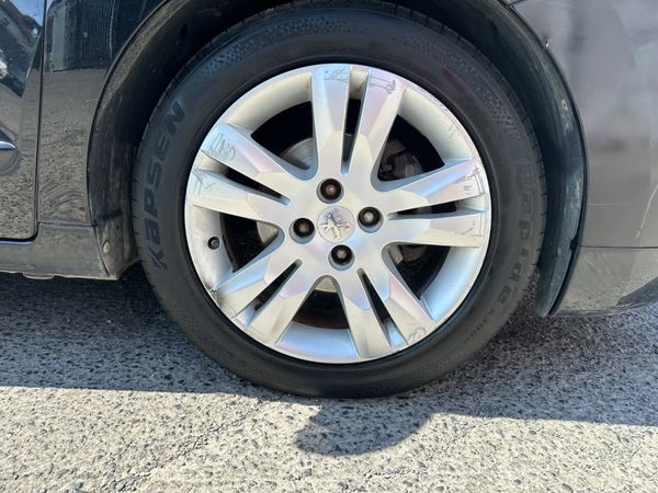 Peugeot 5008 1.6HDI NCT 7 SEATER AUTO 360119101