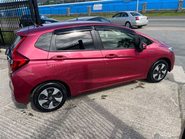HONDA FIT 2019, 1.5 HYBRID AUTO LOW KMS CRUISE 360113447