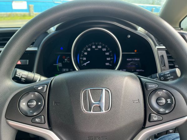 HONDA FIT 2019, 1.5 HYBRID AUTO LOW KMS CRUISE 360113443
