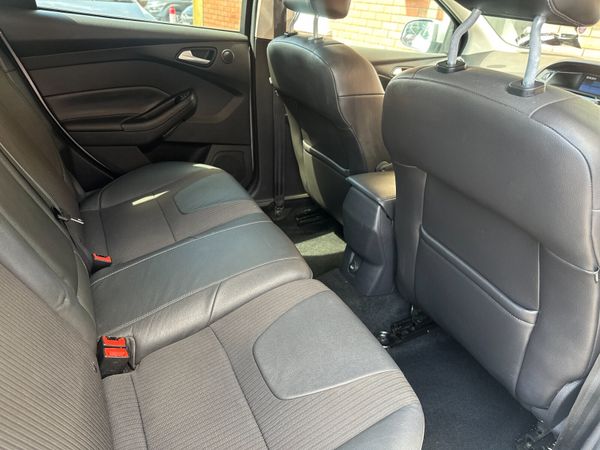 Ford Focus 2013 1.0 ECOBOOST 125PS TITANIUM 360135826