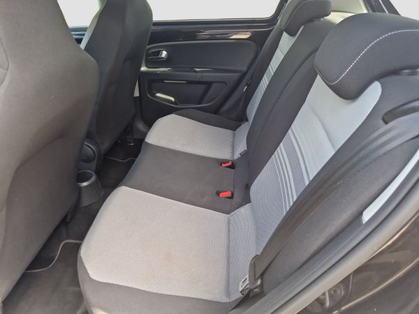 2014 VOLKSWAGEN UP 1.0 PETROL AUTOMATIC 360136512