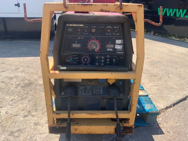 LINCOLN RANGER 305D / KUBOTA WELDER......574t. 360137076