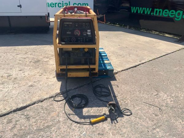 LINCOLN RANGER 305D / KUBOTA WELDER......574t. 360137071