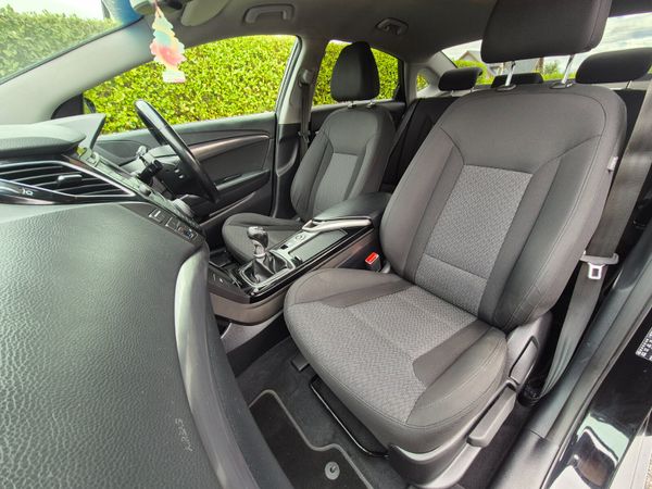 Hyundai i40 1.7 Diesel Exucutive 360138972