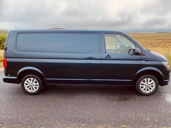 Volkswagen Transporter 2018 Highline 360132360