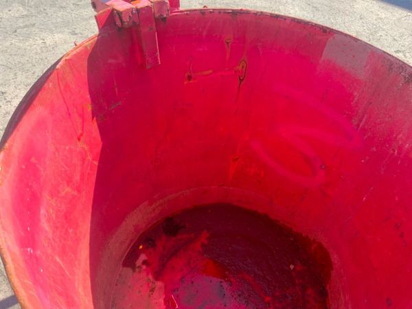 500 ltr CIRCULAR MUCK SKIP SELF TIPPING....3627-3 360145941