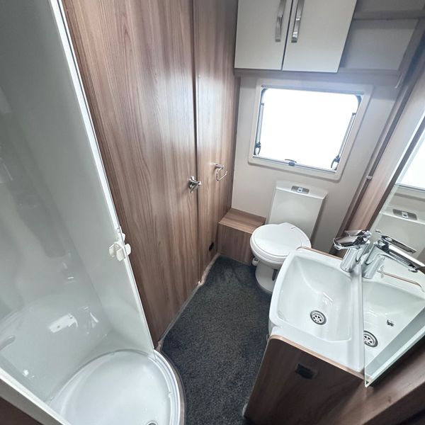 ✨STUNNING 2018 SWIFT SLINE 4 BERTH ISLAND BED✨ 360155994