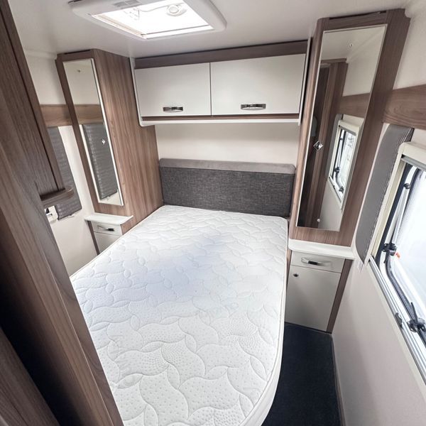 ✨STUNNING 2018 SWIFT SLINE 4 BERTH ISLAND BED✨ 360155995