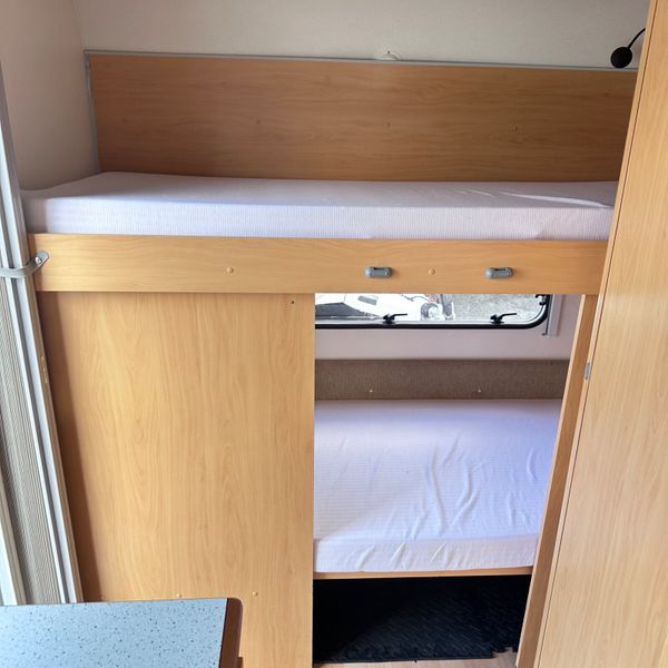 ✨ULTRA LIGHTWEIGHT 830 KG CRYSTAL SPRINT 4 BERTH✨ 360161700