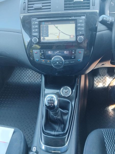 Nissan Pulsar 2014 360184638
