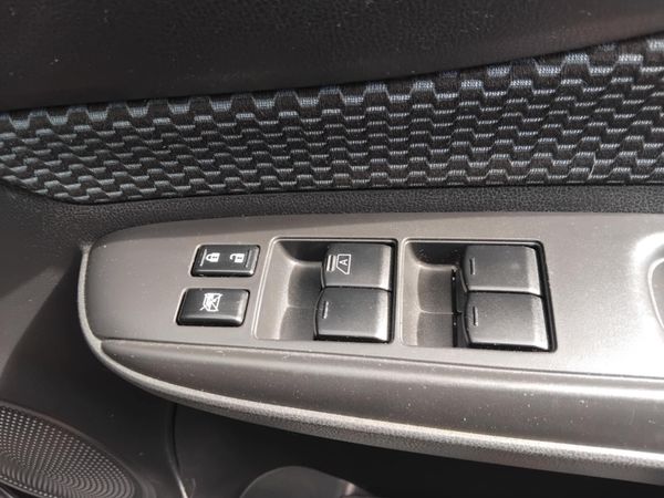 Nissan Note 2015 360183394
