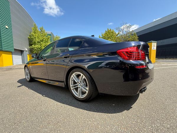 BMW 5-Series 2016 360183752