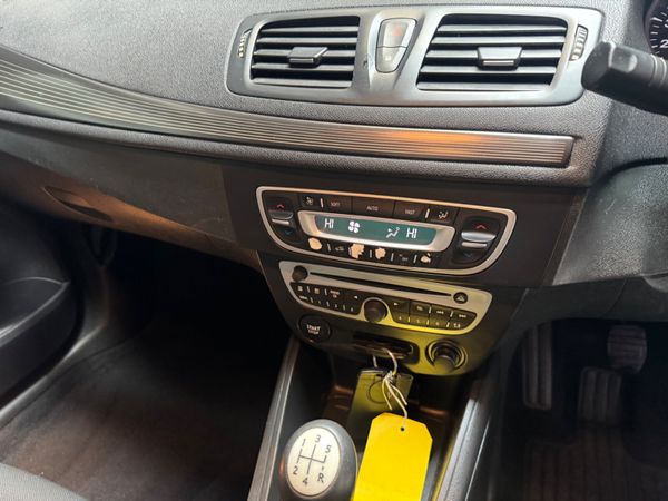 Renault Fluence 2013 360229660