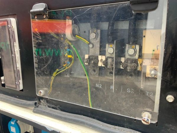 VOLVO 250kva STANDBY GENERATOR...400/240v...50v. 360235294