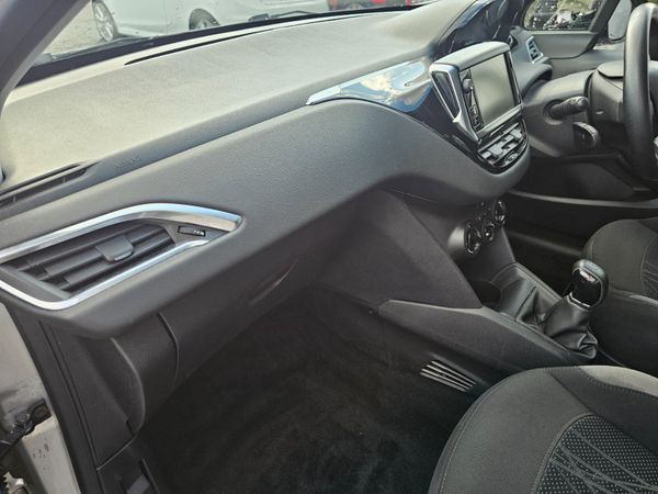 PEUGEOT 208 1.0 ACTIVE // 03/26 NCT // LOW MILEAGE 360235624