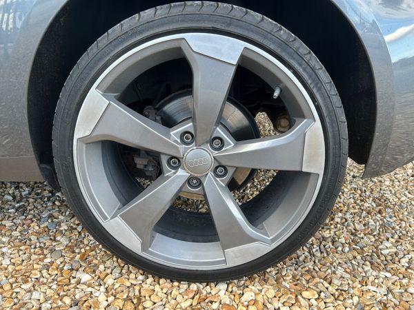 Audi A3 2017 360231403
