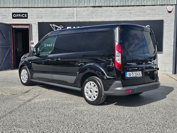 FORD TRANSIT CONNECT LWB // 3 SEATS // 05/26 CVRT 360245101