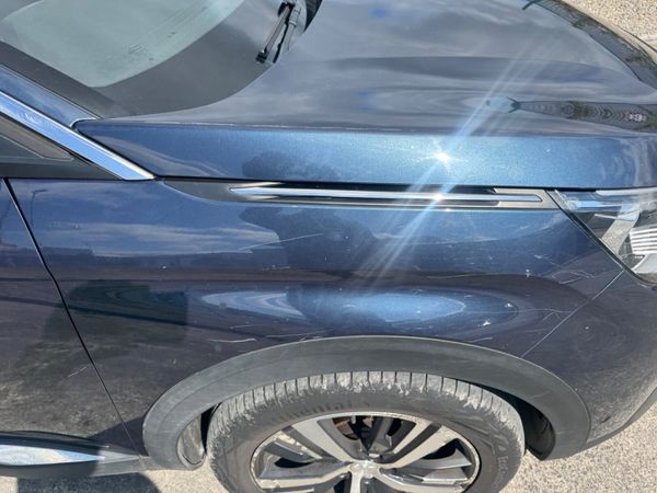 Peugeot 5008 2018 **needs bodywork** 360247586