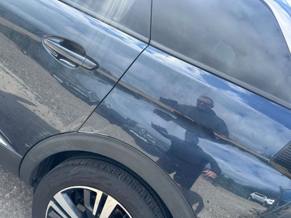 Peugeot 5008 2018 **needs bodywork** 360247587
