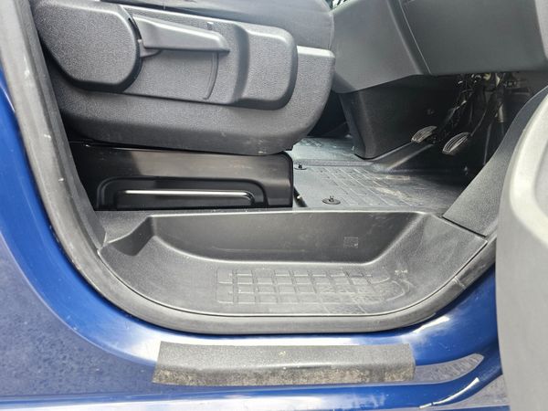 PEUGEOT EXPERT // NEW CVRT 06/26 // TWIN DOORS 360240853