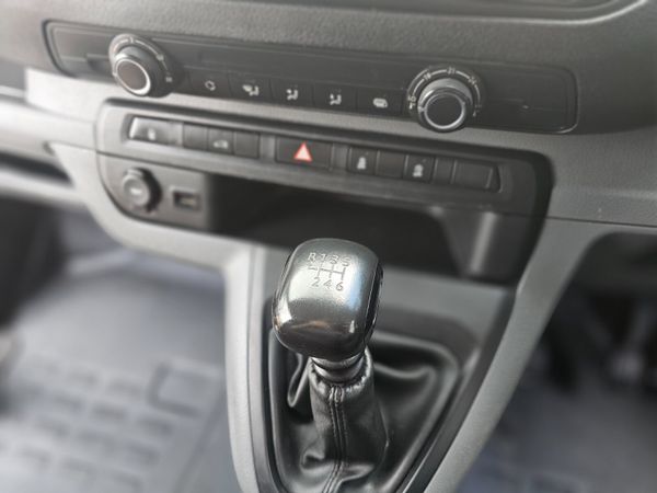 PEUGEOT EXPERT // NEW CVRT 06/26 // TWIN DOORS 360240865