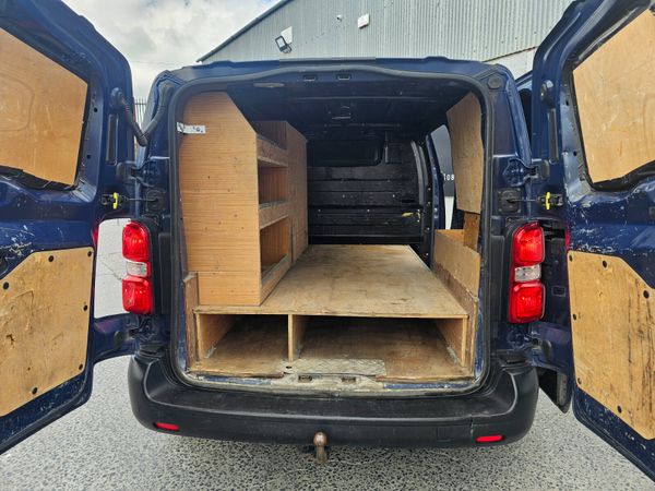 PEUGEOT EXPERT // NEW CVRT 06/26 // TWIN DOORS 360240870