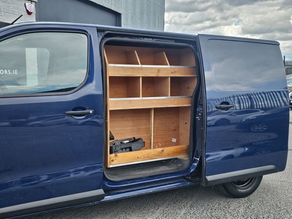 PEUGEOT EXPERT // NEW CVRT 06/26 // TWIN DOORS 360240872