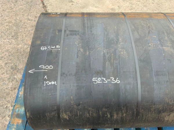 67ft x 36" RUBBER CONVEYOR MATTING........523-36. 360240926