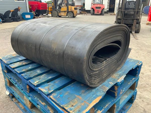 67ft x 36" RUBBER CONVEYOR MATTING........523-36. 360240923