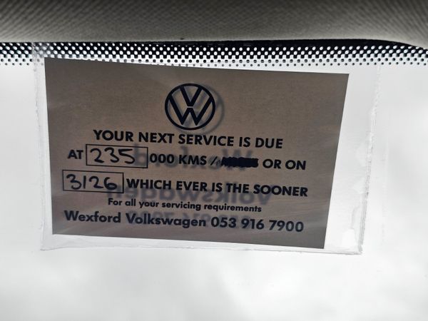 VW TOURAN AUTOMATIC // NEW 07/25 NCT // 7 SEATS 360242010