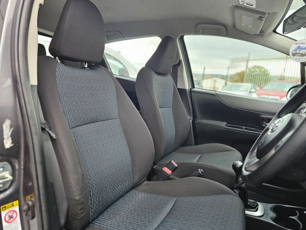 TOYOTA YARIS 1.0 // NEW NCT 05/26 // LOW MILEAGE 360242768