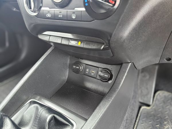 HYUNDAI I20 1.2 DELUXE // 08/26 NCT // NEW CHAIN 360243755