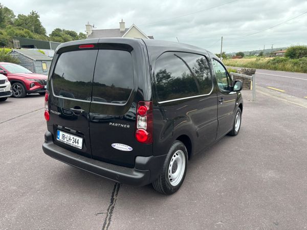 Peugeot Partner 2018 3Seater Diesel 360258337