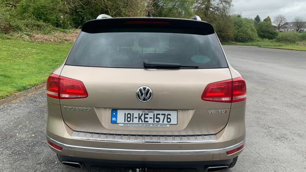 VOLKSWAGEN TOUAREG  AUTO 262 BHP CREW CAB 3.0 TDI 360258428