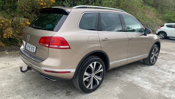 VOLKSWAGEN TOUAREG  AUTO 262 BHP CREW CAB 3.0 TDI 360258432