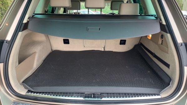 VOLKSWAGEN TOUAREG  AUTO 262 BHP CREW CAB 3.0 TDI 360258449