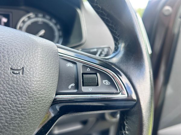 SKODA KAROQ Ambition 360258506