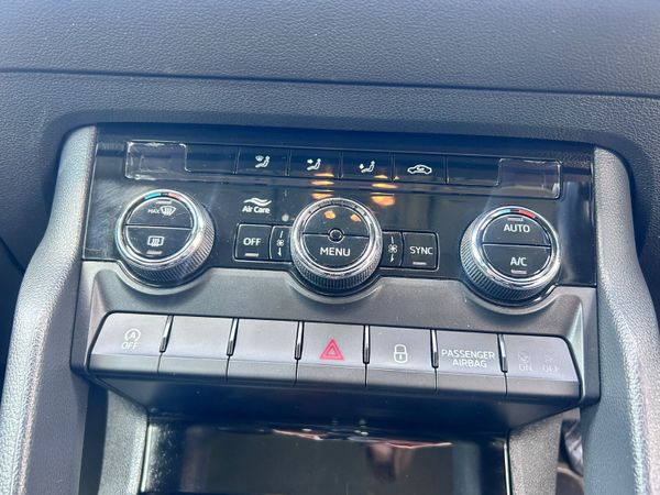 SKODA KAROQ Ambition 360258511