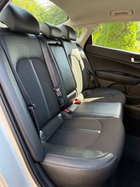 Immaculate 171 Kia Optima! 360259271