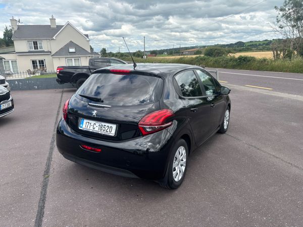 Peugeot 208 2017 360259897