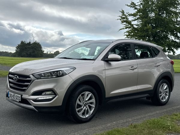 Hyundai Tucson 2018 SE Low mileage 360270242