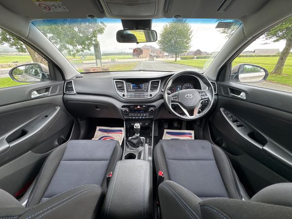 Hyundai Tucson 2018 SE Low mileage 360270714