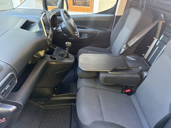 Fiat Doblo 2024 1.5 HDI only 25000kms as new 360305721
