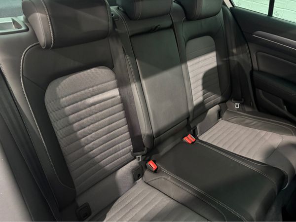 Volkswagen Passat 2.0 TDI R-LINE HIGH SPEC DIGITAL 360362218